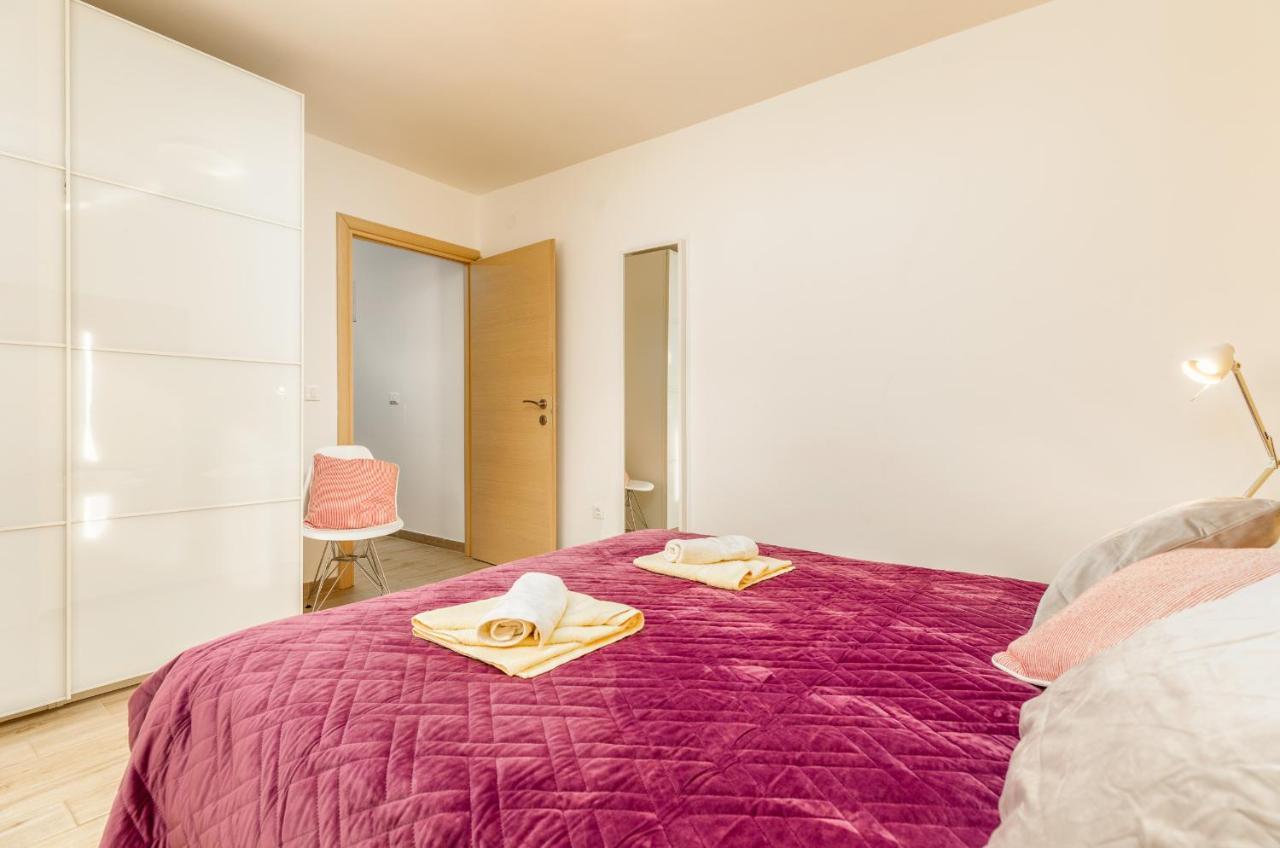 Apartments Hortensia พูลา ภายนอก รูปภาพ