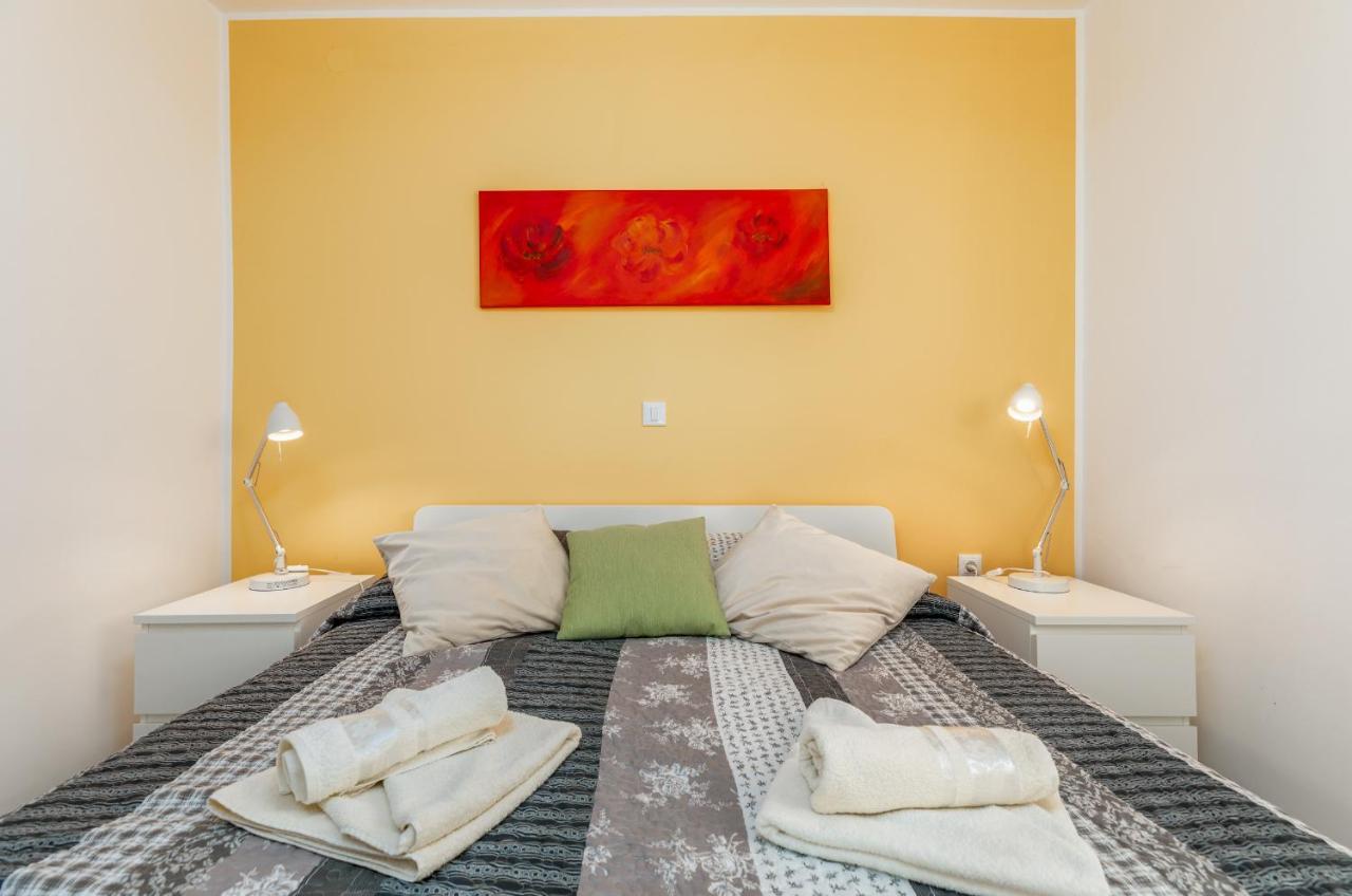 Apartments Hortensia พูลา ภายนอก รูปภาพ