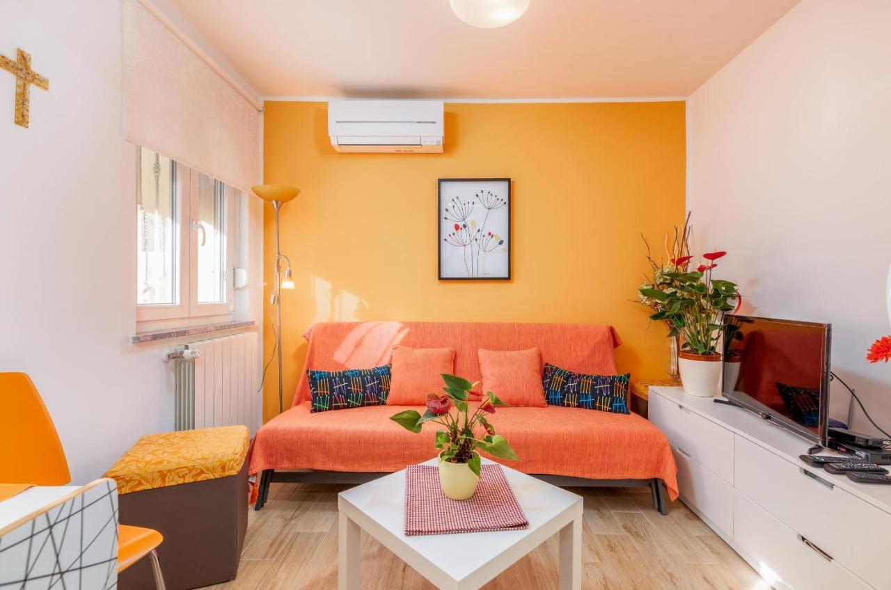 Apartments Hortensia พูลา ภายนอก รูปภาพ